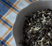 Салат из морской капусты: рецепты на каждый день