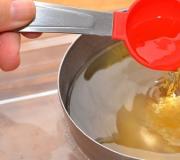 How to soak a biscuit: impregnation with boiled condensed milk